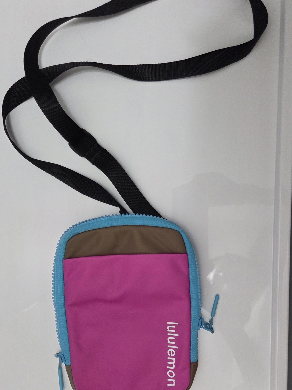 lululemon athletica Pink, Turquoise & Brown Crossbody Phone Pouch